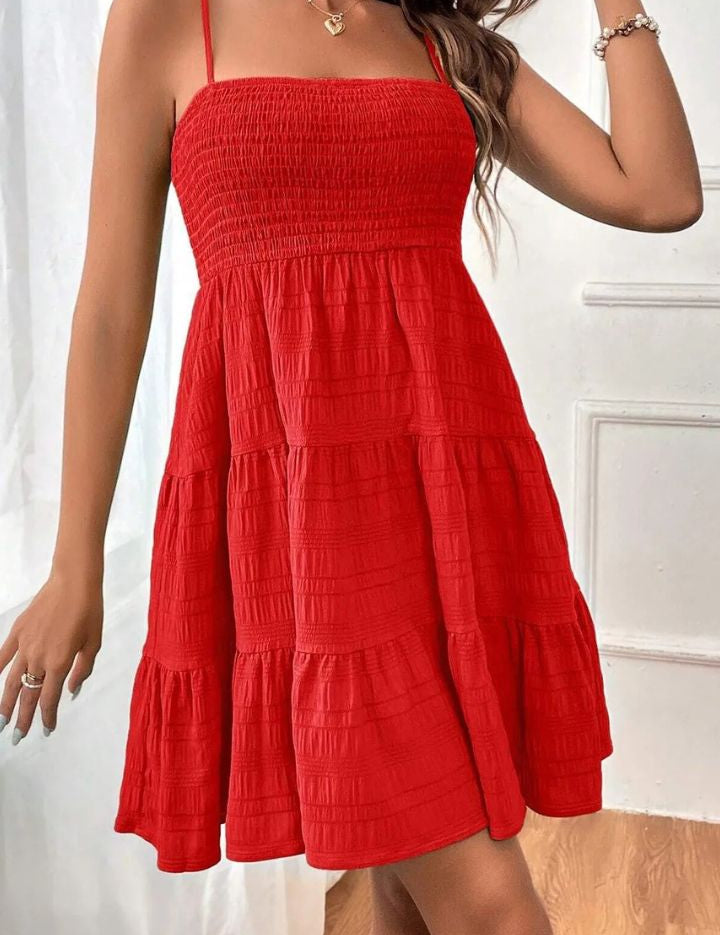 salopette jupe rouge